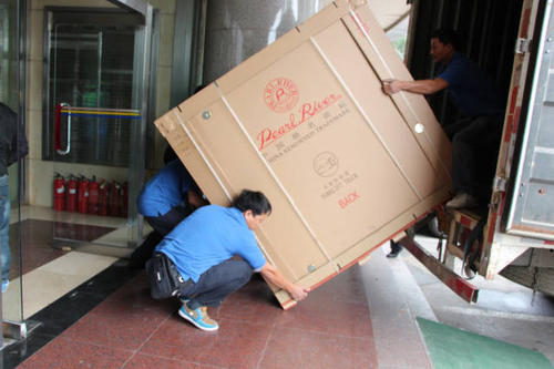 沙河口钢琴贵重工艺品无忧运